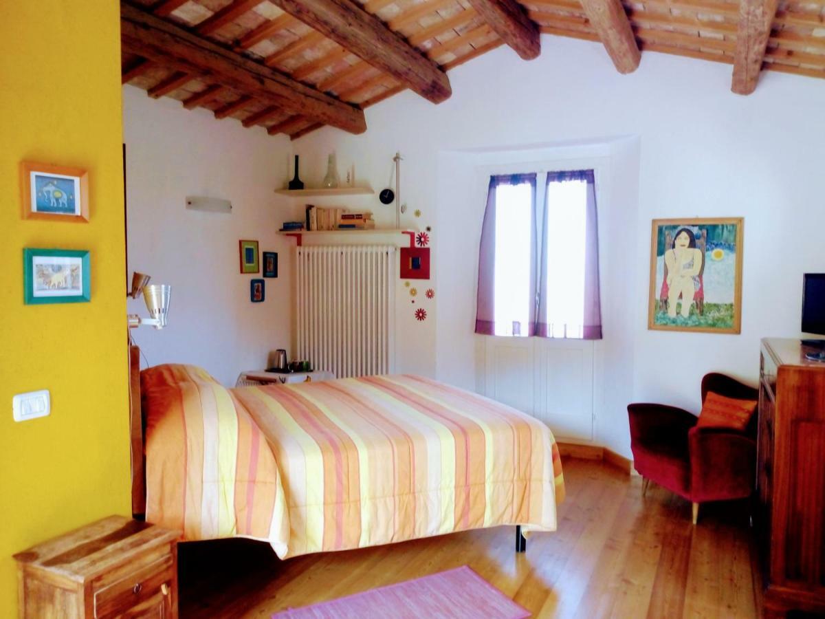 La Cana Dolce Бертиноро Экстерьер фото